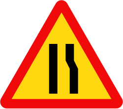 Biển đường bị thu hẹp